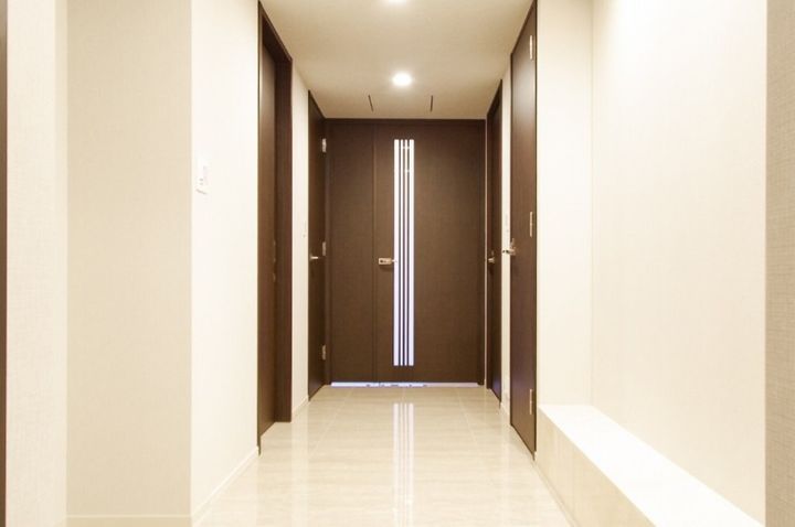 東京都渋谷区神南1(マンション)の賃貸物件の玄関