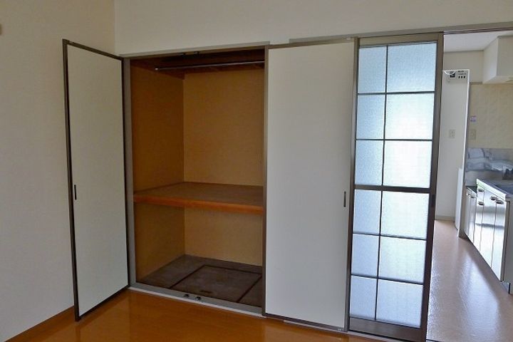 グリーンコーポ紫峰A棟の内装