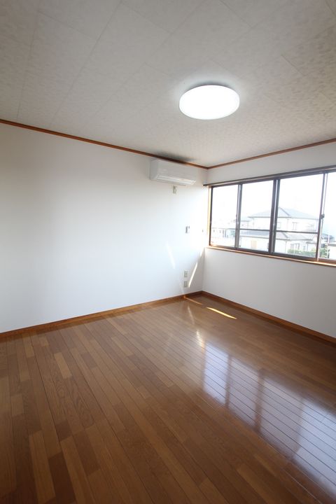 群馬県前橋市下大島町(一戸建)の賃貸物件の居間