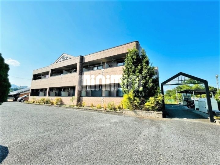 サンハイツの外観