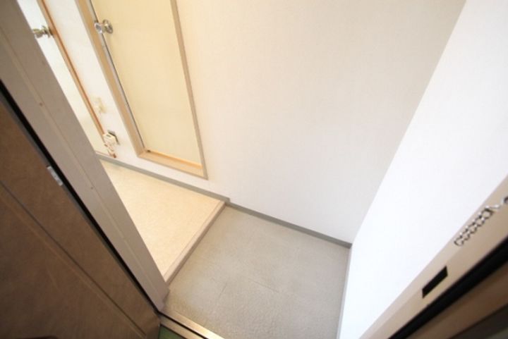 サンライズ矢賀B棟の玄関