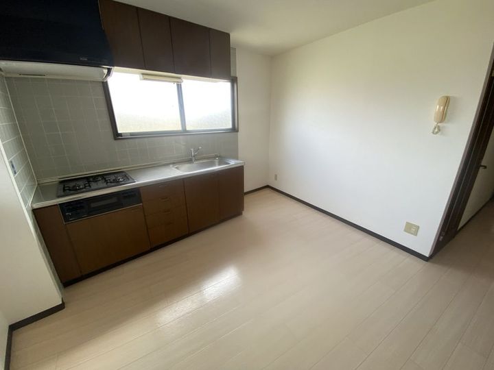 石川ハイツの居間