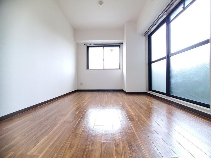 ウィステリアコート山之内の内装