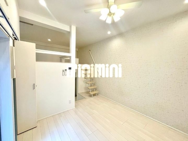 Stage松原町の居間