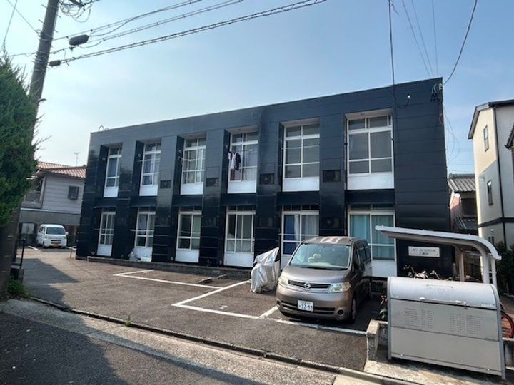 ME MAISON 上飯田の外観
