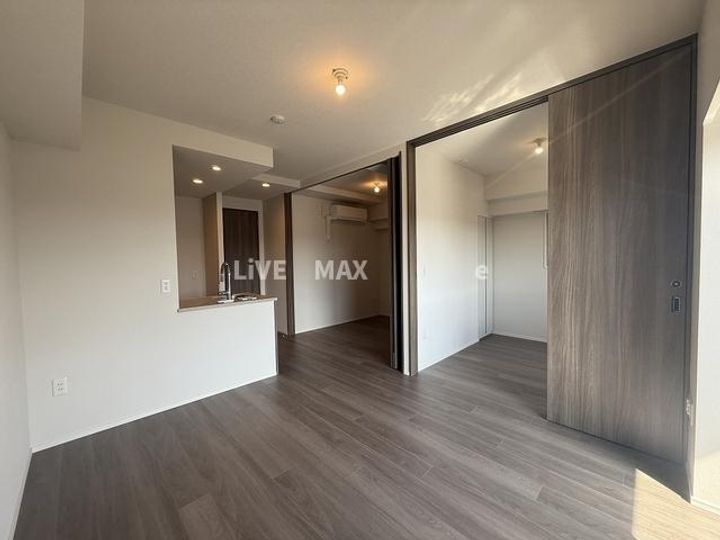 東京都世田谷区上馬5(マンション)の賃貸物件の居間