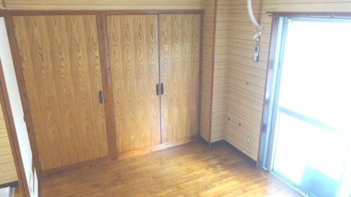 沖縄県島尻郡南風原町字照屋(アパート)の賃貸物件の居間