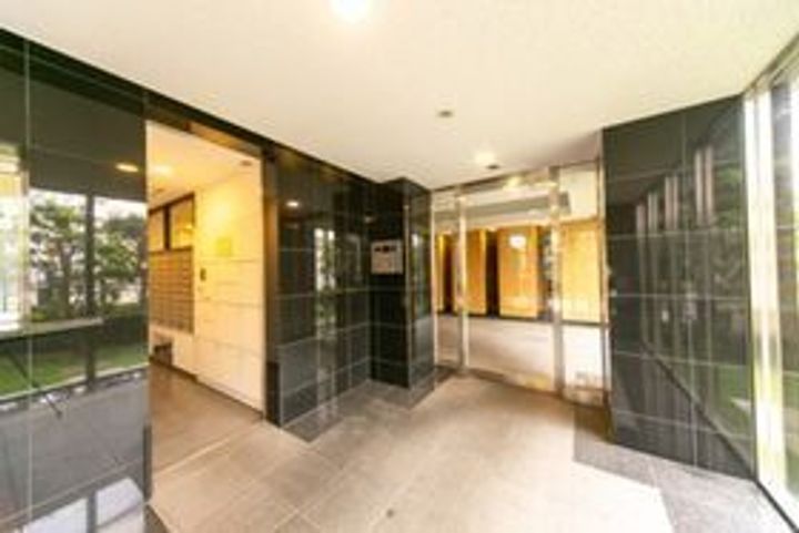 東京都中野区中野5の賃貸マンションの地図