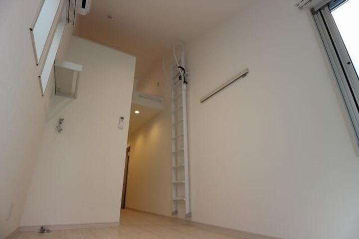 RIZEST 初台の内装