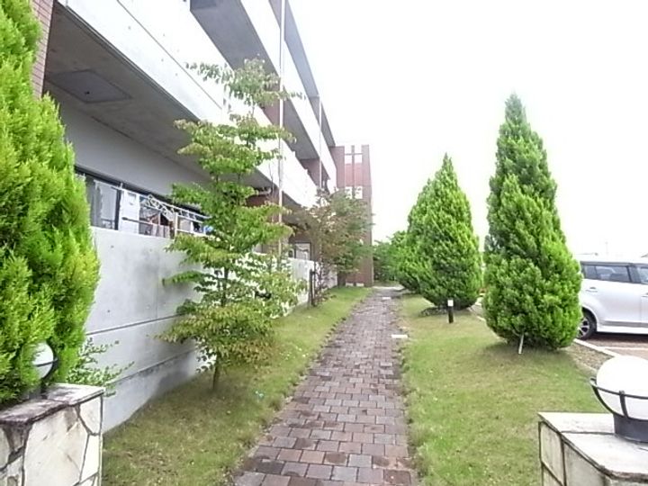 岐阜県羽島市上中町一色(マンション)の賃貸物件の外観