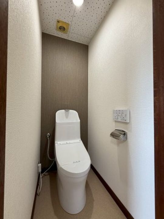 ドミトリーIの内装
