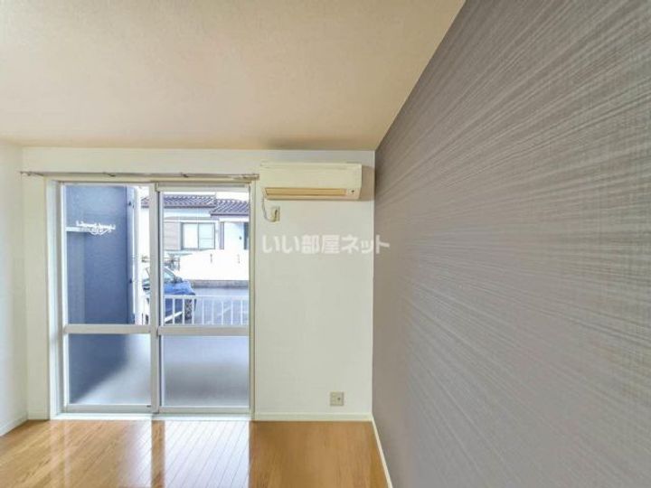 サンモールの居間