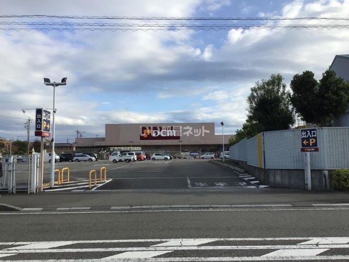 サンモールの周辺