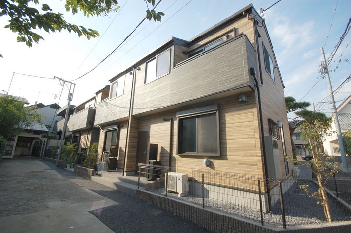 テラスハウスKの外観