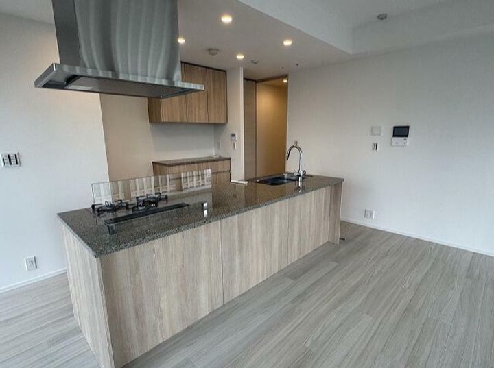 東京都港区浜松町2(マンション)の賃貸物件のキッチン