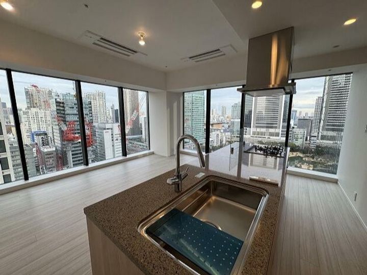 東京都港区浜松町2(マンション)の賃貸物件の居間