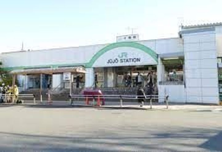 パーシモン西が丘の周辺