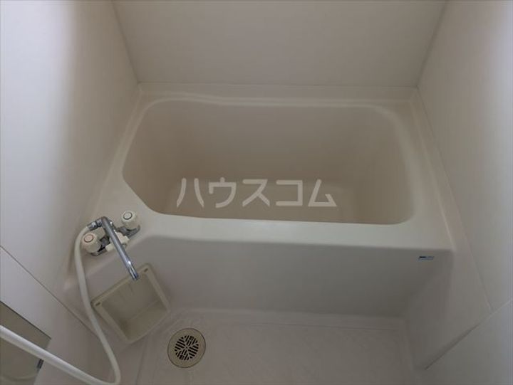 グリーンウッドIIの風呂