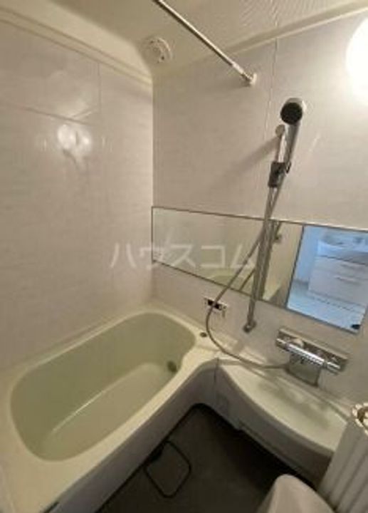 ソレイユワシオ八番館の風呂