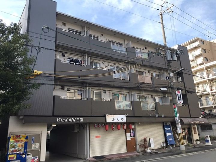 ウインドヒル三国の外観