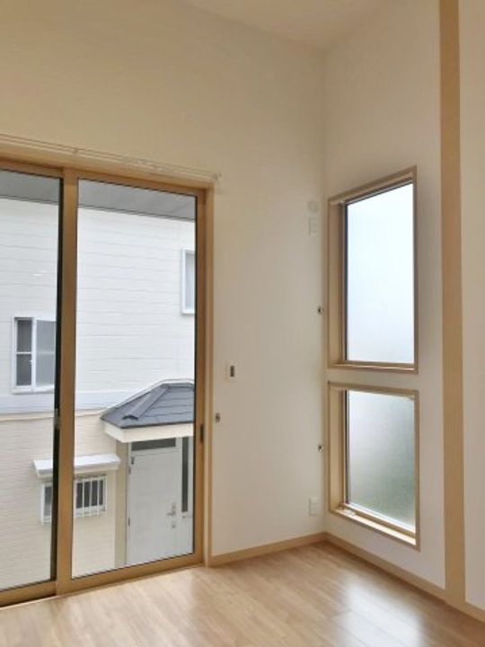 神奈川県川崎市麻生区金程2(一戸建)の賃貸物件の居間