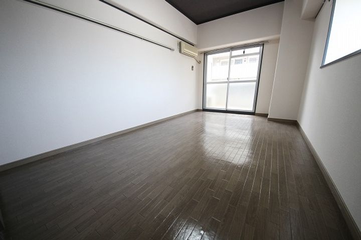 ロイヤルトレンディの内装