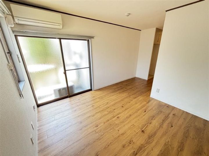 日吉煉瓦館の居間