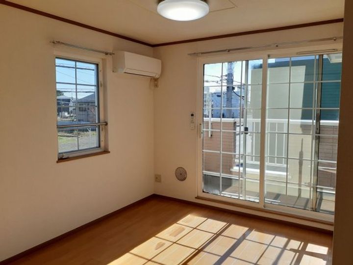 栃木県栃木市薗部町2(アパート)の賃貸物件の居間