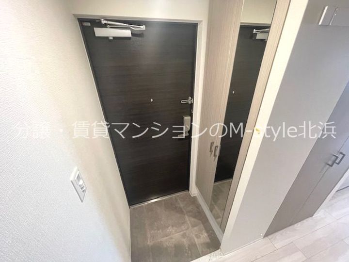 エスリードレジデンス大阪谷町ザ・マークスの玄関