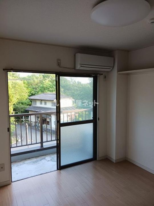 兵庫県加東市松沢(アパート)の賃貸物件の居間