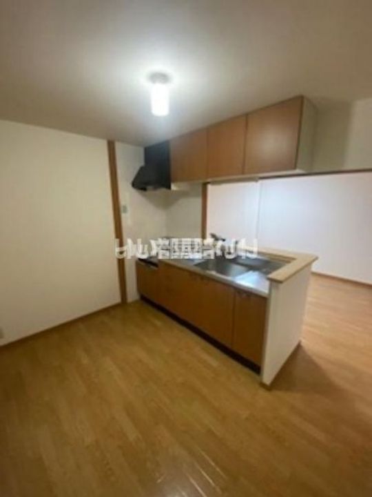 福島県いわき市錦町中央1(アパート)の賃貸物件のキッチン