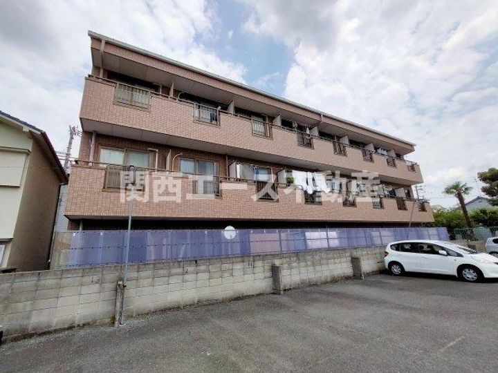 幸楽ハイツの外観