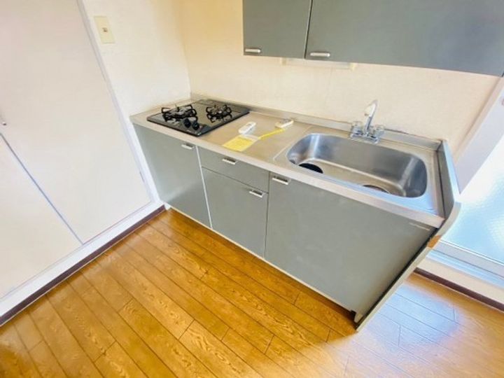 広島県広島市南区宇品東2(アパート)の賃貸物件のキッチン