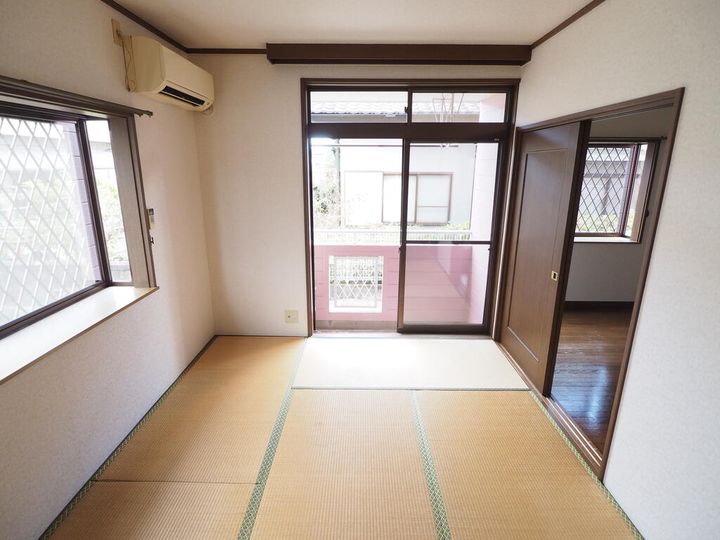 セリオIの居間