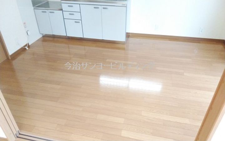 愛媛県今治市東村1(一戸建)の賃貸物件の居間