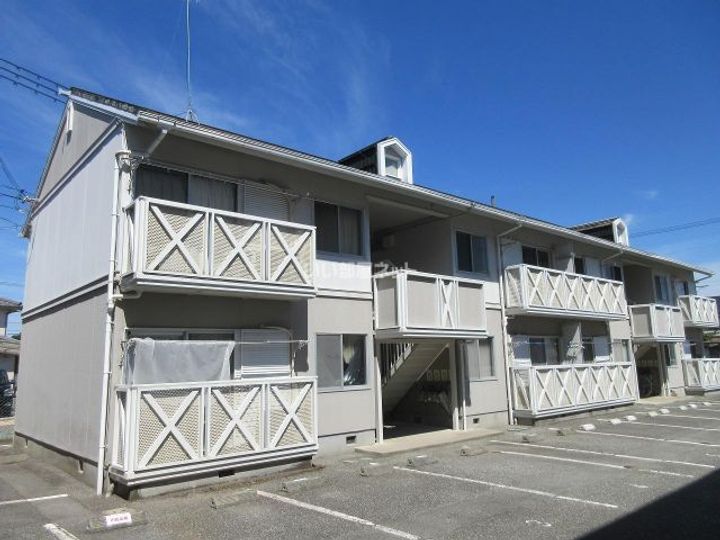 兵庫県加東市山国(アパート)の賃貸物件の外観