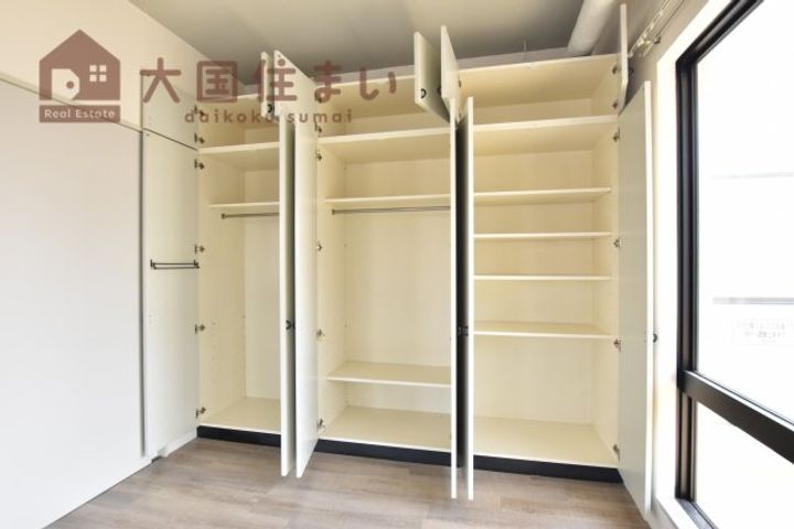 グラスホッパーの内装