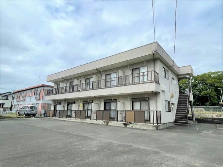 静岡県浜松市中央区芳川町(アパート)の賃貸物件の外観
