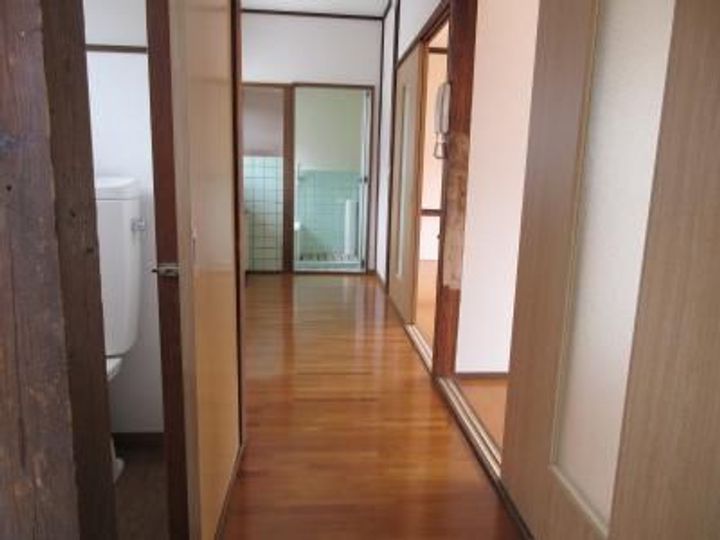 神奈川県横浜市都筑区南山田町(一戸建)の賃貸物件の玄関