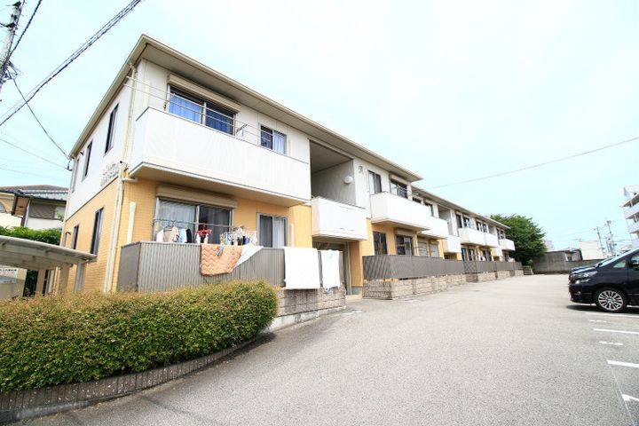 クラヴィエ南昭和A棟の外観