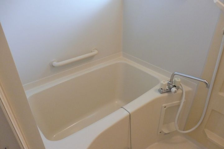 ニュ-ライフつぶくA棟(1期)の風呂