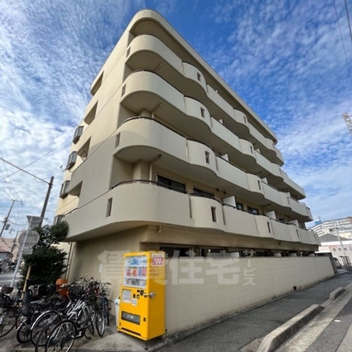 オリエントハピネスの外観