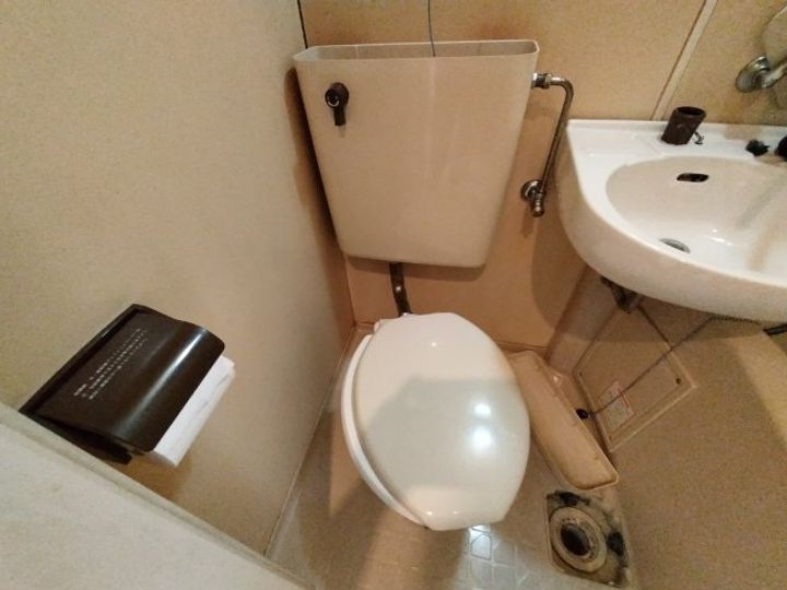 ハウスランド布施の内装