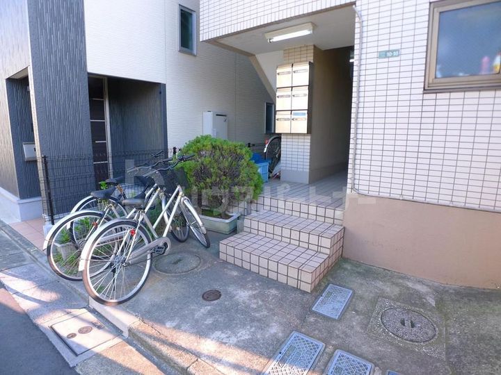 直井ハイツの地図