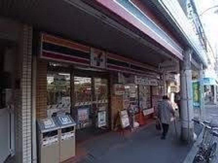 プレサンス三宮東フィールの周辺