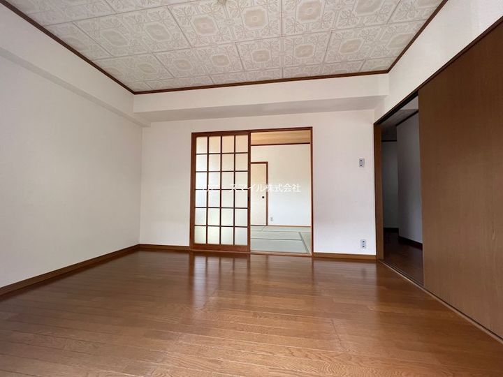 ベルメゾン出水の内装