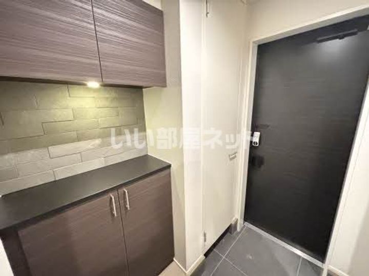 クレヴィアの玄関