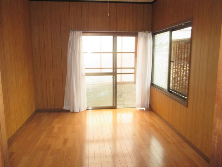 山口県宇部市草江1(一戸建)の賃貸物件の居間