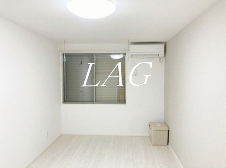 カインドネス新秋津の居間