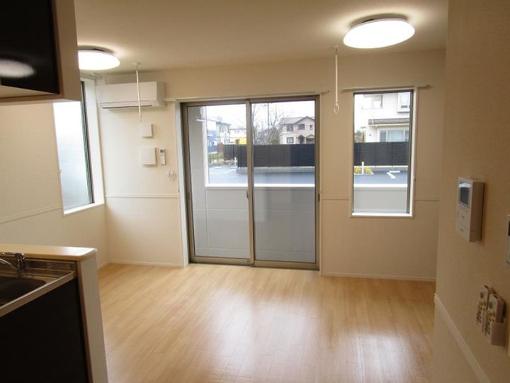 千葉県茂原市小林(アパート)の賃貸物件の居間